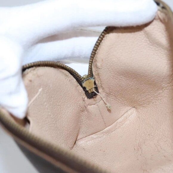 LOUIS VUITTON Monogram Pochette Cosmetic PM Cosmetic Pouch M47515 LV Auth 113199 - Picture 12 of 14